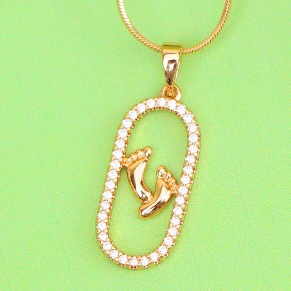 "Rose Gold Baby Feet Pendant in Sparkling Oval Frame with CZ Accents, XPPT1528 - Picture 1 of 13